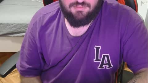 Snapshot of moneyman__24 chatting on 03/12/25, 12:20 Mert online show from 03/12/25, 12:20