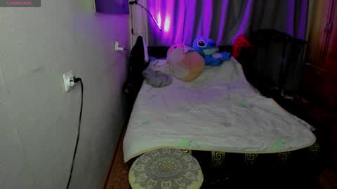 Monica Elder online show from 04/12/26, 05:34