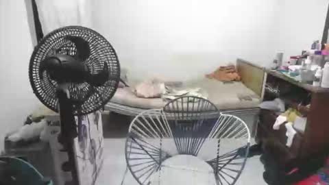 Snapshot of monica_spear40 chatting on 01/11/26, 12:48 evi online show from 01/11/26, 12:48