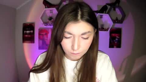 sweet girl and shine body online show from 09/30/25, 07:13