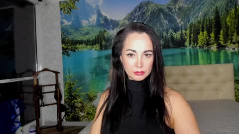 monica_weisss online show from 01/16/25, 12:45