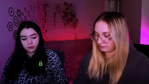 Monica online show from 01/15/26, 10:09