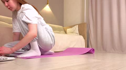 my name is Nika online show from 12/20/25, 04:36