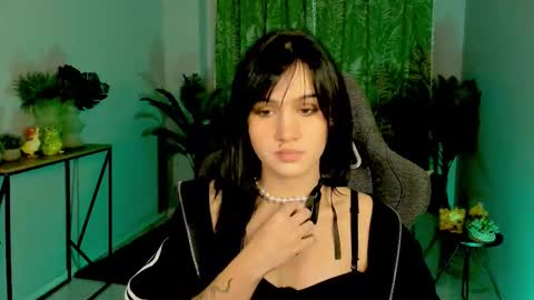 monica online show from 10/23/25, 08:51