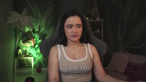 Snapshot of monicafarmer chatting on 04/11/26, 12:04 monica online show from 04/11/26, 12:04