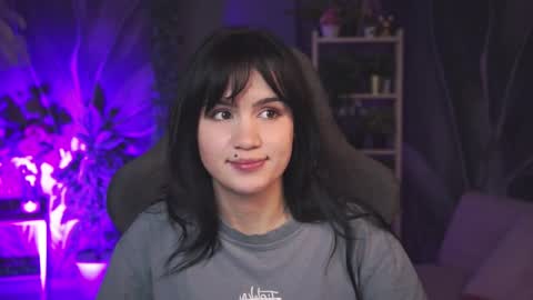 Snapshot of monicafarmer chatting on 04/13/26, 08:25 monica online show from 04/13/26, 08:25