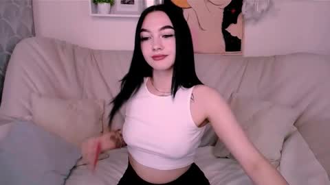 Snapshot of monicatess chatting on 09/17/25, 03:08 Monica online show from 09/17/25, 03:08