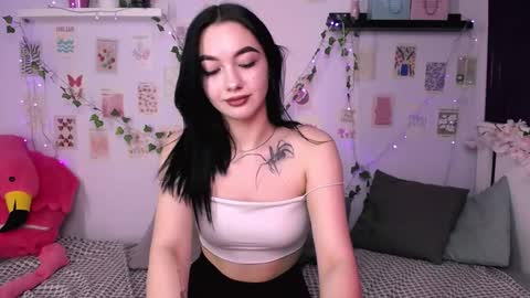 Snapshot of monicatess chatting on 09/26/25, 03:43 Monica online show from 09/26/25, 03:43