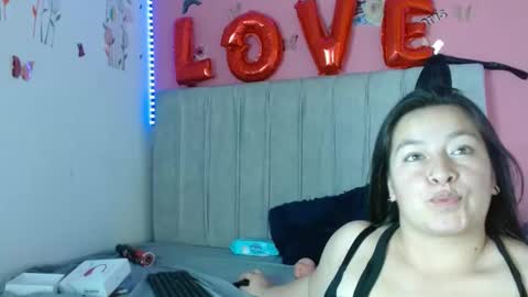 monickhot303av online show from 02/26/25, 08:04