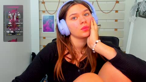 Snapshot of monika_youu chatting on 12/30/24, 05:55 Monika online show from 12/30/24, 05:55