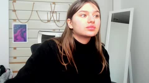 Snapshot of monika_youu chatting on 02/09/25, 07:09 Monika online show from 02/09/25, 07:09