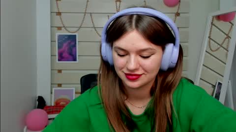 Snapshot of monika_youu chatting on 02/27/25, 10:48 Monika online show from 02/27/25, 10:48