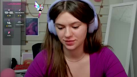 Snapshot of monika_youu chatting on 03/07/25, 06:11 Monika online show from 03/07/25, 06:11