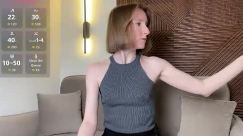 Snapshot of monikabos chatting on 04/14/26, 08:48 MonikaBos online show from 04/14/26, 08:48