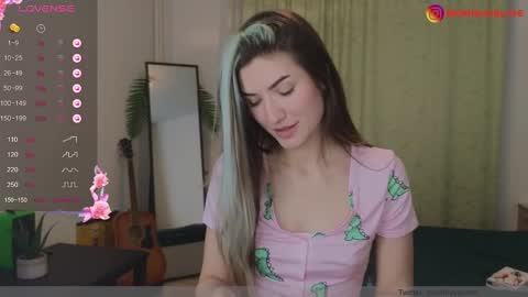 Monika online show from 02/04/25, 04:29