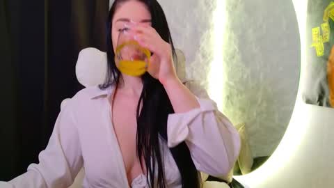 Ask me online show from 11/26/25, 05:41