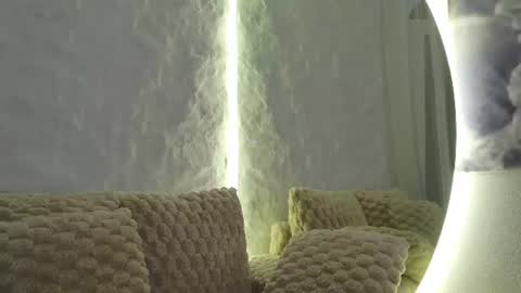 Ask me online show from 06/12/26, 04:44