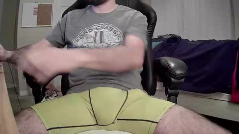 monkey_4u online show from 10/13/25, 12:32