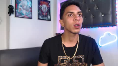 simon dice online show from 03/08/25, 01:25