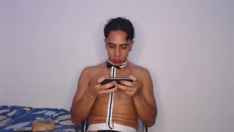 simon dice online show from 11/17/25, 03:01