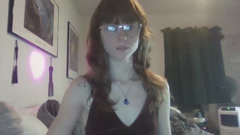 monkeygirl9 come play with me slut daddy bad spanking cute girl submissive online show from 02/21/26, 04:35