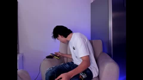 Snapshot of monky_0002 chatting on 02/28/26, 02:07 monky_0002 online show from 02/28/26, 02:07