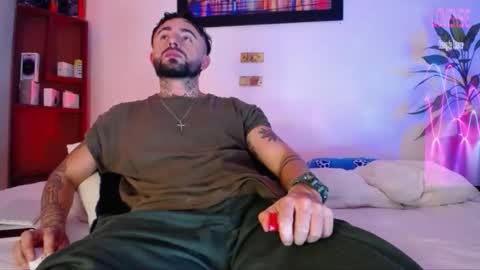 Snapshot of monnojones chatting on 04/08/26, 03:17 monnojones online show from 04/08/26, 03:17