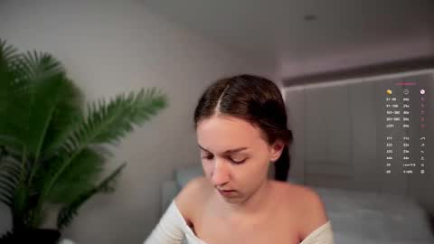 Mary online show from 10/15/25, 08:03