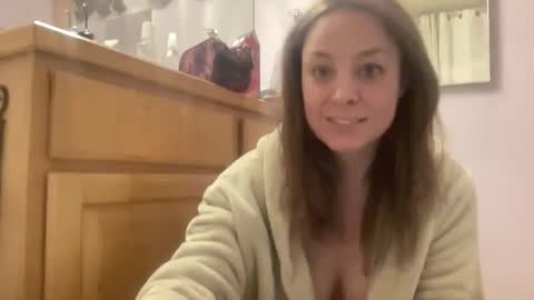 Monroe online show from 01/19/25, 04:33