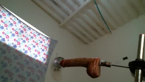 monserratsweet6 online show from 12/16/25, 07:41