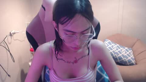 ELYSE A SIMPLE GIRL online show from 01/29/25, 11:30