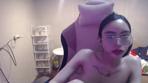 ELYSE A SIMPLE GIRL online show from 02/04/25, 11:16