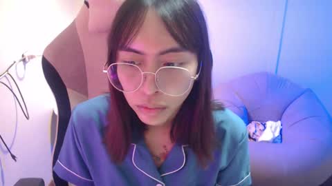 ELYSE A SIMPLE GIRL online show from 02/08/25, 03:53