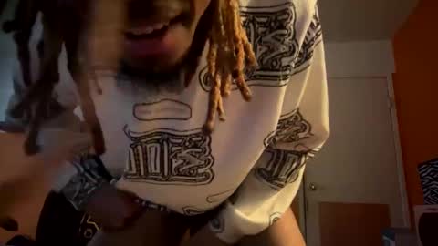 Snapshot of monstercummin chatting on 02/14/25, 06:29 monstercummin online show from 02/14/25, 06:29