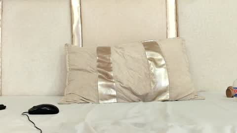 Snapshot of monsterhole91 chatting on 02/05/25, 07:10 Linda Darling online show from 02/05/25, 07:10