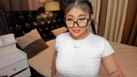 Ruthie online show from 01/12/25, 01:53