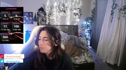 Lydia Mooney online show from 01/14/25, 12:43