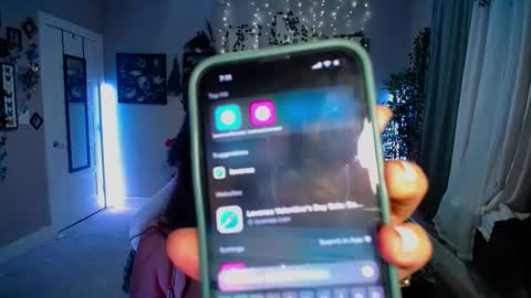 Lydia Mooney online show from 02/18/25, 01:10