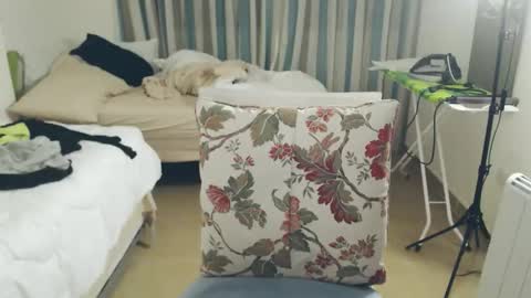 Monse online show from 03/21/26, 08:23