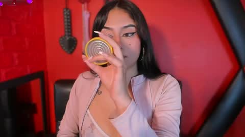 Monttserratt online show from 03/30/26, 04:19