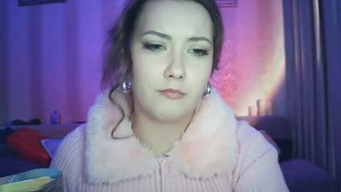 moodiemira online show from 02/17/26, 05:30