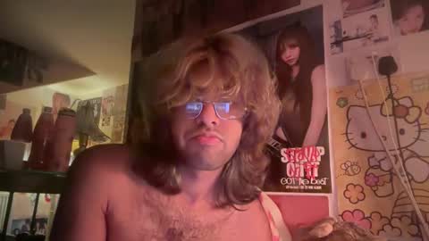 moon online show from 04/01/26, 06:49