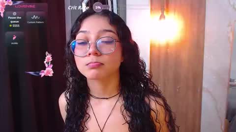 moon_and_fire_ online show from 03/07/26, 06:43