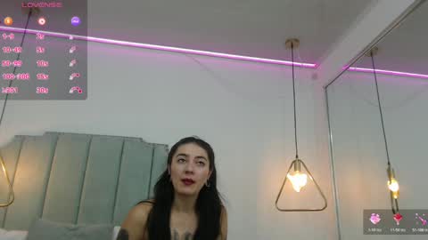 Moon online show from 04/24/26, 02:03