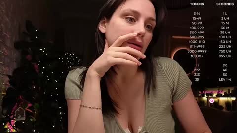 Luna  online show from 12/26/24, 02:48