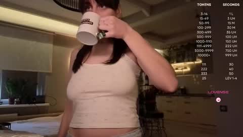 Luna  online show from 10/14/25, 12:06