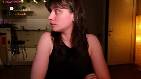 Snapshot of moon_deity chatting on 04/15/26, 05:42 Luna online show from 04/15/26, 05:42