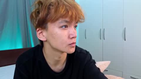 Snapshot of moon_felix chatting on 11/06/25, 01:23 Felix and Maddy online show from 11/06/25, 01:23