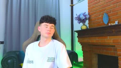 moon_gloww online show from 02/17/26, 12:45