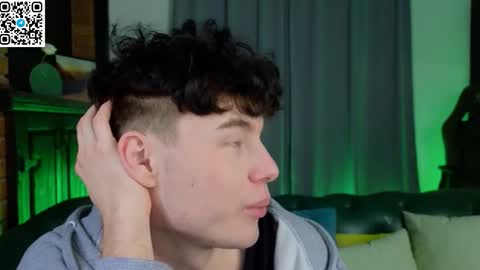 moon_gloww online show from 02/28/26, 12:28